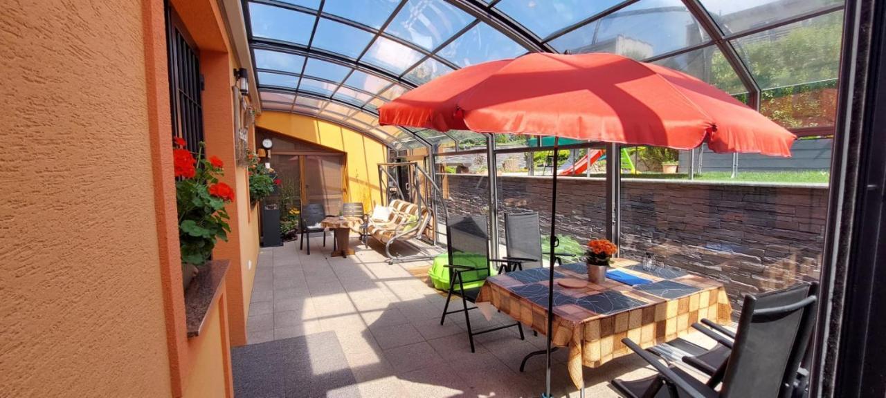 Brezno 2 Izbovy Apartman Sabi Esterno foto