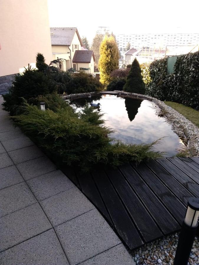 Brezno 2 Izbovy Apartman Sabi Esterno foto